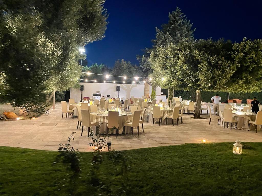 Relais Porta Del Sud Hotell Ostuni Exteriör bild