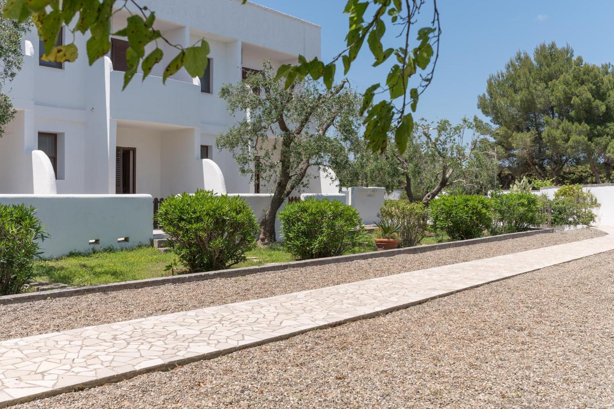 Relais Porta Del Sud Hotell Ostuni Exteriör bild